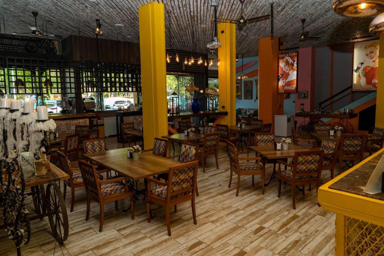 Hotel El Meson La Dorada Εξωτερικό φωτογραφία