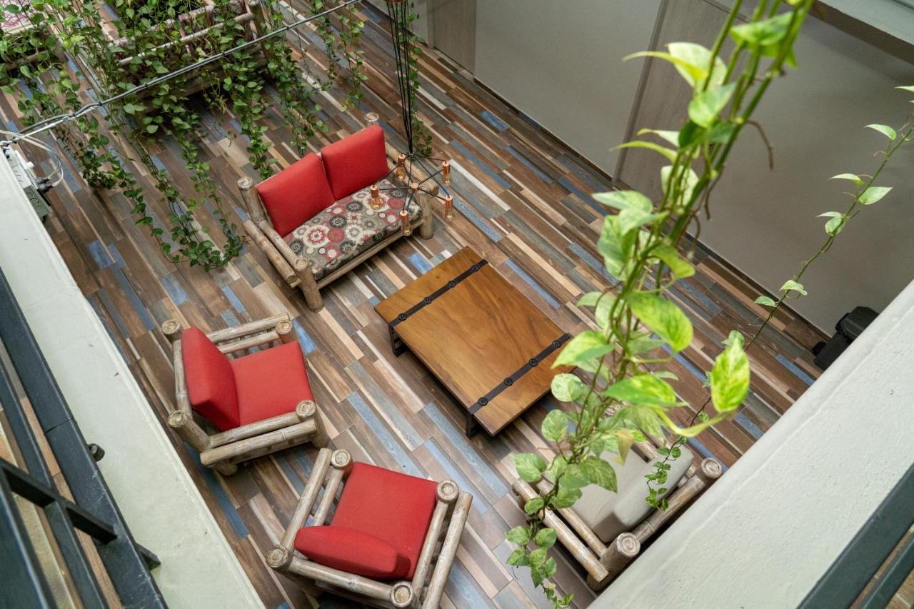 Hotel El Meson La Dorada Εξωτερικό φωτογραφία