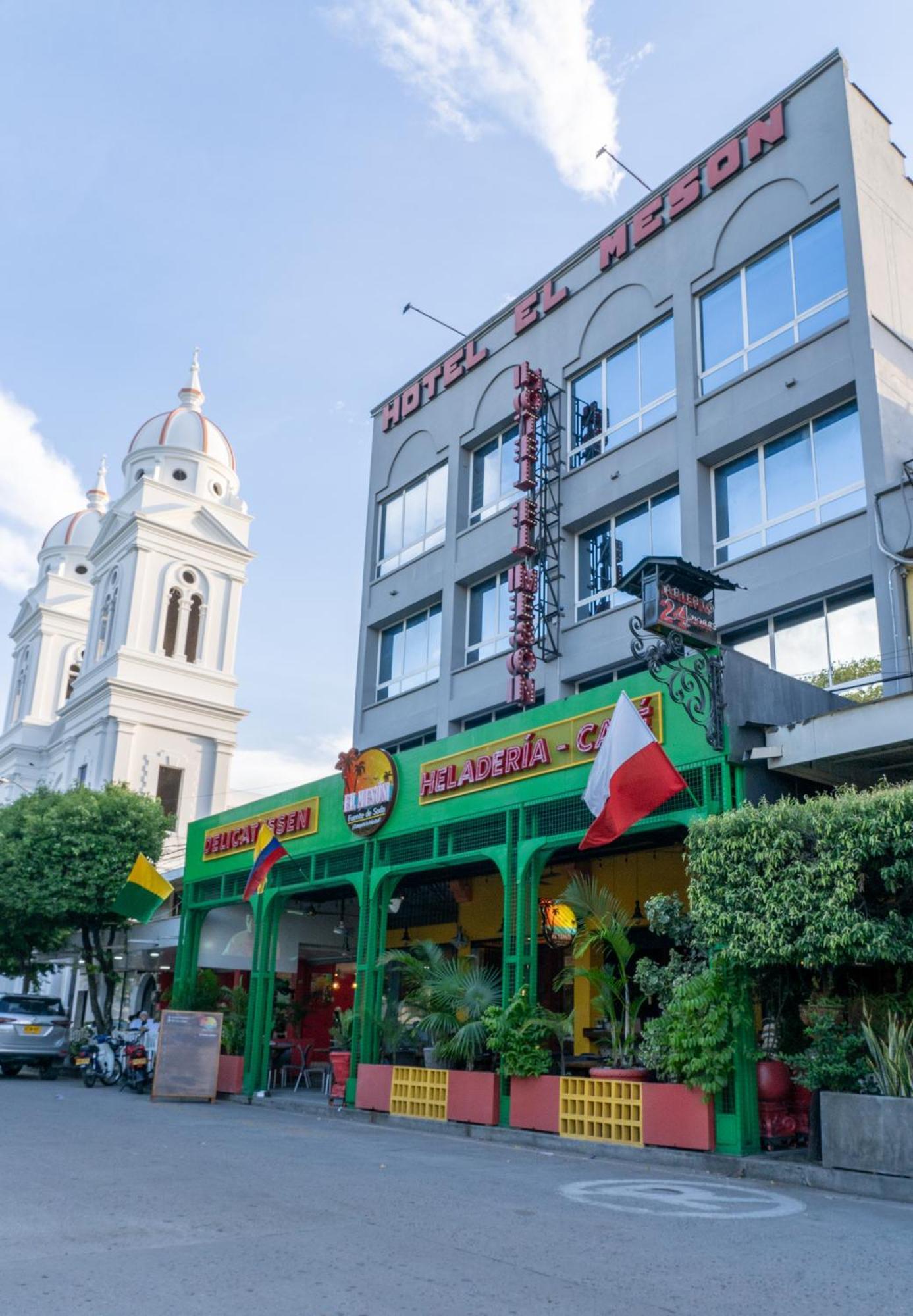 Hotel El Meson La Dorada Εξωτερικό φωτογραφία